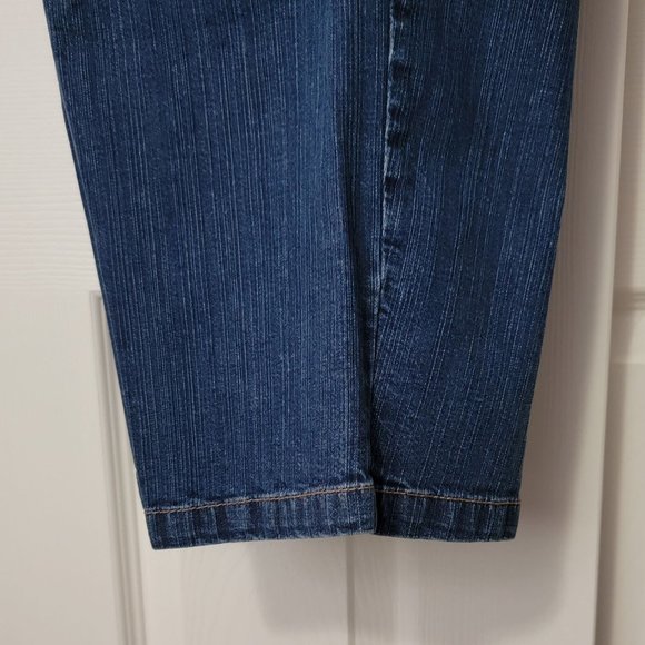 36 Tall Plus Venezia Woman Medium Wash Stretch Blue Denim Jeans NWT - Picture 9 of 10